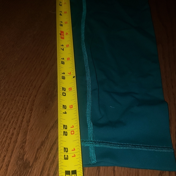 Lululemon Teal Leggings - Picture 6 of 6